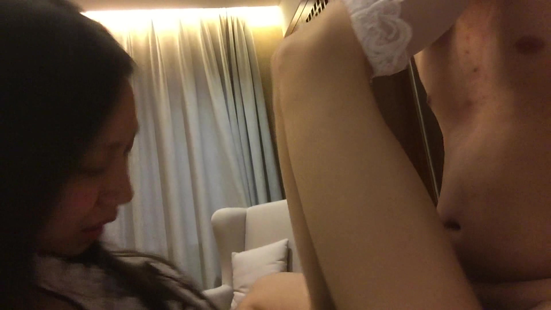 獨家推薦 周末約操極品女神情趣黑絲兔女郎 從桌子上操到床上 高潮浪叫不斷 爽爆了～1080P高清